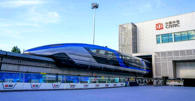 3KM‘s Infrared laser lighting modules provide escort along the high-speed rail line