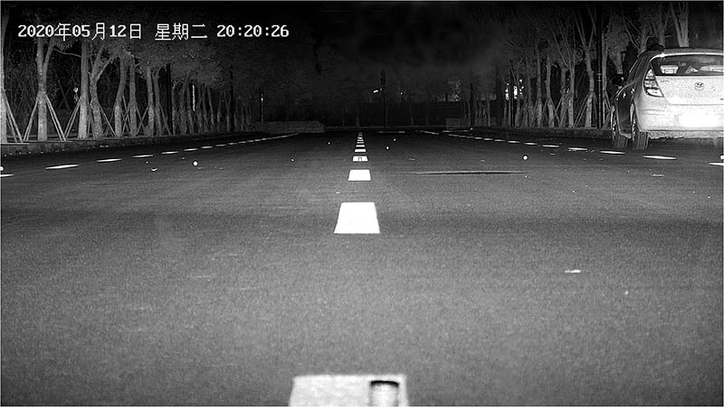 定焦红表激光补光灯现场测试成效 房型光斑定焦红表激光补光灯现场测试成效